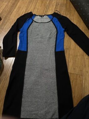 le chateau Black, Gray & Blue Colorblock Knit Shift Dress